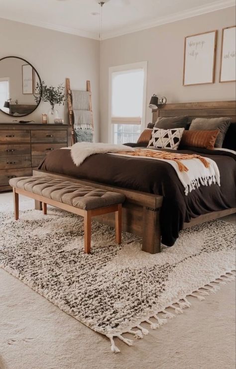 Natural Bedrooms Earth, Natural Bedroom Decor Earth Tones Boho, Master Bedrooms Dark Bedding, Neutral Bedroom Earth Tones, Nature Tones Bedroom, Neutral Toned Bedroom, Earth Tone Bedroom Modern, Natural Bedroom Decor Earth Tones Cozy, Bedroom Inspirations Earth Tones