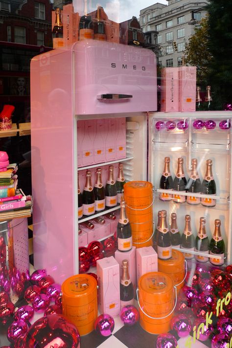 Veuve Clicquot Rose Aesthetic, Veuve Champagne Aesthetic, Veuve Clicquot Smeg, Drink Fridge Aesthetic, Champagne Fridge, Veuve Clicquot Aesthetic, Pink Smeg Fridge, Bubbly Aesthetic, Pink Smeg