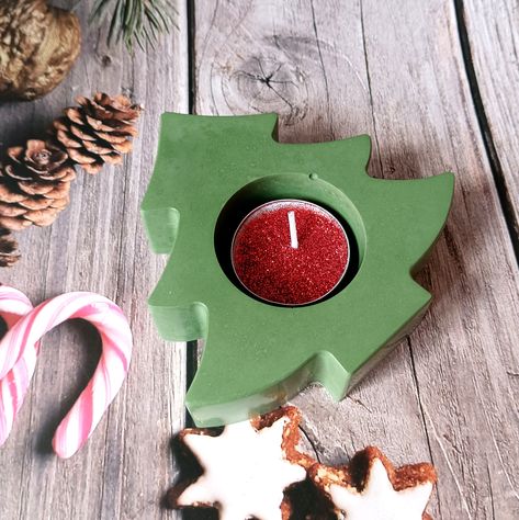 Christmas Tealight Holders, Candlestick Christmas, Tea Lights Christmas, Light Christmas Tree, Concrete Candle Holder, Candle Holder Christmas, Christmas Candle Holder, Concrete Candle Holders, Christmas Table Decor