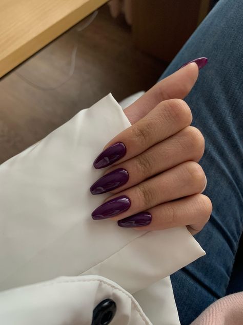 Dark Purple Nails, Plum Nails, Kutek Disney, Nagellack Trends, Fire Nails, Classy Nails, Funky Nails, Pretty Acrylic Nails, Chic Nails