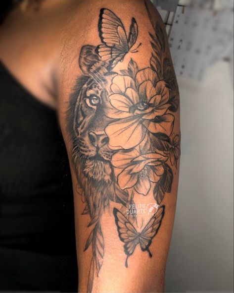 Tiger Leopard Tattoo, Tattoo Ideas Black Women Thigh, Classy Shoulder Tattoos For Women, Floral Quarter Sleeve Tattoo For Women, Tiger Shoulder Tattoo Woman, Big Butterfly Tattoo On Thigh, Tattoos Arm Women, Shoulder Tattoos For Women Black, Underarm Tattoo Women