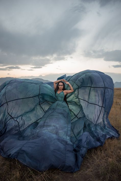 Storm one of my favorite parachute dresses I made. It is handmade and handdyed. Parachute Dress Photoshoot, Parachute Dress, Horse Dress, Dress Photoshoot, Senior Photography, I Made It, Photography Photos, Dress Designs, Senior Pictures