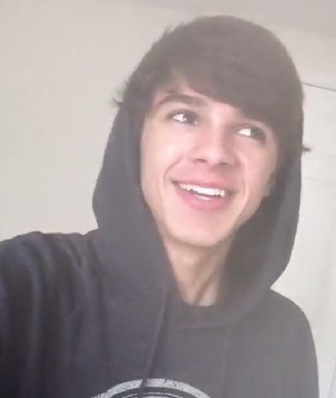 Brent Rivera Brent Rivera, Magcon Boys, Best Gifts For Men, Celebrity Crush, Make Me Smile, Celebrities