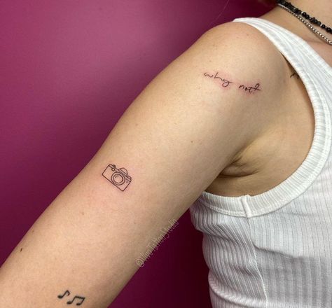 Small Film Tattoo, Mini Camera Tattoo, Small Camera Tattoo, Polaroid Camera Tattoo, Film Camera Tattoo, Photographer Tattoo Ideas, Feel Tattoo, Camera Film Tattoo, Polaroid Tattoo