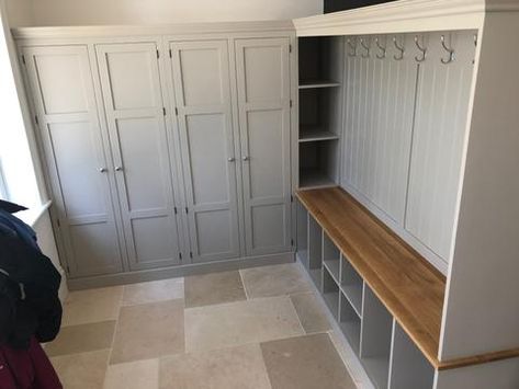 Bootroom Laundry Room, Boot Room Corner Bench, Utility Room Bench Storage, L Shaped Boot Room, Corner Mudroom, Corner Mudroom Ideas, Boot Room Storage, Boot Room Utility, Utility Room Designs