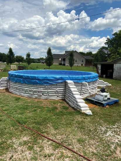 Earth Bag House, Organic Pools, Men Editorial, Earth Bag Homes, Earth Bag, Earthship Home, Diy Swimming Pool, Editorial Articles, Pool Construction