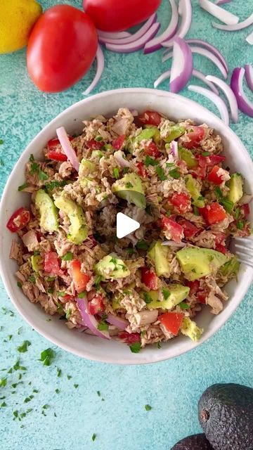 Alyssa Rivers | The Recipe Critic on Instagram: "POV: you just found your new potluck go to dish, Avocado Tuna Salad. 🥑 Comment 'tuna' and I’ll DM you the recipe link to save or print!⁠ ⁠ You'll need:⁠ -3 (5 oz cans) tuna⁠ -1/4 cup sliced red onion⁠ -3 roma tomatoes chopped⁠ -3 avocados sliced⁠ -1 tablespoon dijon mustard⁠ -1 tablespoons olive oil⁠ -1 tablespoon lemon juice⁠ ⁠ https://therecipecritic.com/avocado-tuna-salad⁠ #avocadotunasalad #summersides #summersalads #potlucksides #potlucks #bbq #saladrecipes #easymeals #summercooking" Tuna Salad Recipe Easy, Tuna And Avocado, Easy Tuna Salad, Avocado Tuna, Avocado Tuna Salad, Tuna Avocado, The Recipe Critic, Tuna Salad Recipe, Recipe Critic