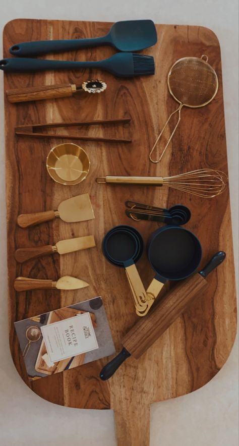 Cooking Tools Aesthetic, Cooking Utensils Aesthetic, Baking Utensils Aesthetic, Kitchen Utensils Aesthetic, Charcuterie Utensils, Gold Charcuterie Board, Utensils Aesthetic, Green Kitchen Utensils, Gold Kitchen Utensils