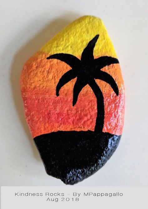 Palm Trees Painting, Stone Art Painting, Rock Painting Ideas, Painted Rocks Kids, Painted Rocks Craft, Painted Rocks Diy, Rock Painting Ideas Easy, Rock Painting Patterns, Rock Decor