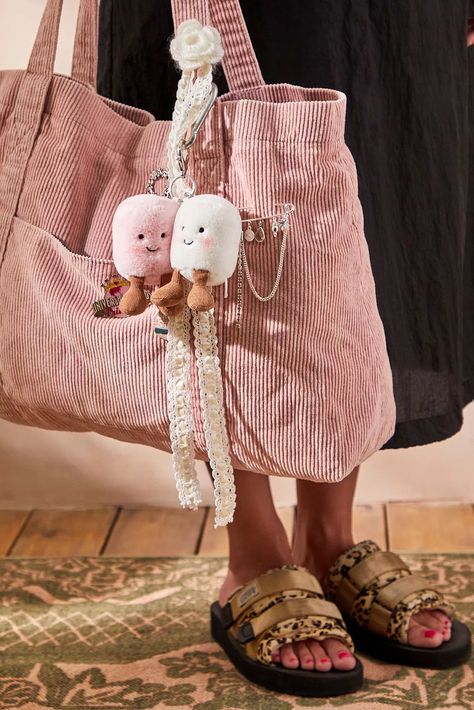 Add a cute companion to your bag or keys with this marshmallow charms keyring from Jellycat. Crafted from a soft plush fabrication connected to a secure hook fastening for attaching to your bag. Jelly Cat, Cat Bag, Pink Fits, Bag Charms, Pretty Bags, Fun Games, Lifestyle Brands, Soft Plush, You Bag