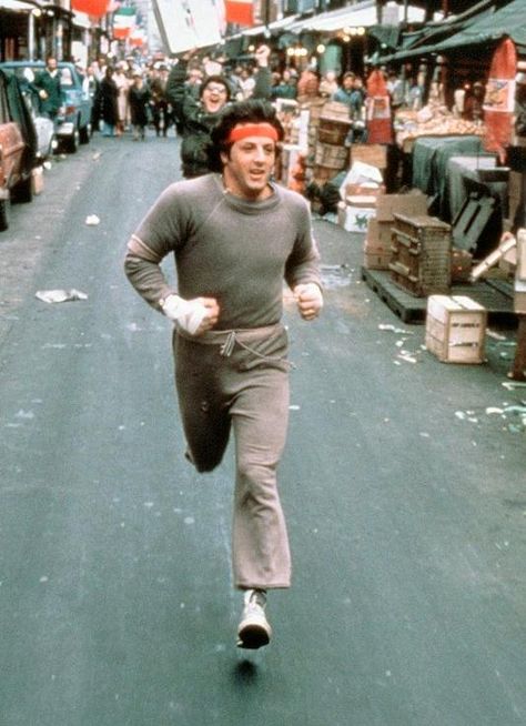 Rocky <3   I pretend to be him at the end of every run Rock Balboa, Rocky 1976, Rocky Film, Rocky Ii, Rocky 3, John Rambo, Мотоциклы Cafe Racers, Better English, Rocky Balboa