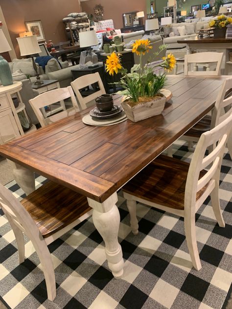 Cherry Farmhouse Table, Upcycle Dining Table, Dinning Table Bench, Farmhouse Kitchen Table Decor, French Bedroom Decor, Large Dining Room Table, Dining Room Table Makeover, Painted Kitchen Tables, Country Style Furniture