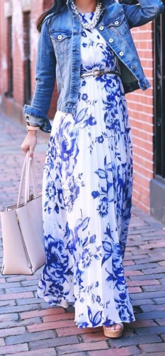 Sukienki Maksi, Frocks Design, Denim On Denim, Knot Dress, Long Frocks, Street Style Trends, Pleated Maxi Dress, Loose Style, Maxi Skirts