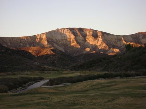 Simi Valley, CA : Sunset and White Face taken on Lost Canyon's Golf Course North America Continent, America Continent, Simi Valley California, Simi Valley, Ventura County, Los Angeles County, White Face, Places Of Interest, Real Estate Companies