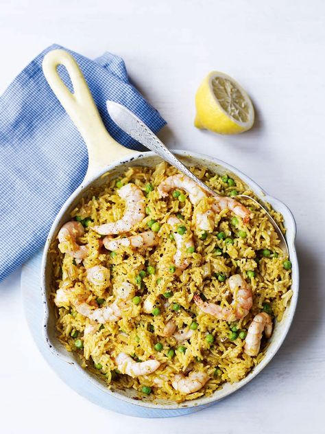 This simple prawn and pea rice dish uses store cupboard staples for a tasty midweek treat. Shrimp With Orzo, Shrimp Orzo, Shrimp And Pasta, How To Cook Orzo, Southern Living Recipes, Orzo Recipes, Shrimp And Rice, Garlic Butter Shrimp, One Dish Dinners