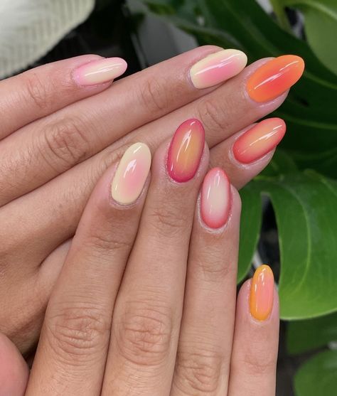 Desert Orange Aesthetic, Ora Nails Ideas, Teen Nails, Beachy Nails, Summery Nails, Classic Nails, Cute Gel Nails, Vacation Nails, Girls Nails