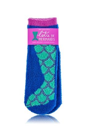 Let's Be Mermaids - Shea-Infused Lounge Socks - Bath & Body Works - Fun & flirty! Treat your toes to super-soft socks, infused with rich, hydrating Shea Butter. Plus, a cute mermaid design with a flash of metallic thread gives your feet a seaworthy makeover, while non-skid grips keep you safely land-locked. Mermaid Socks, Lounge Socks, Mermaid Kisses, Diy Socks, Fluffy Socks, Comfy Wear, Mermaid Dreams, Mermaid Life, Sock Game