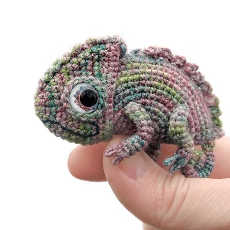 Chameleon Crochet Pattern Free, Reptile Crochet, Amigurumi Chameleon, Chameleon Crochet, Crochet Chameleon, Chameleon Pattern, Reptile Pattern, Crochet Frog, Crochet Ornaments