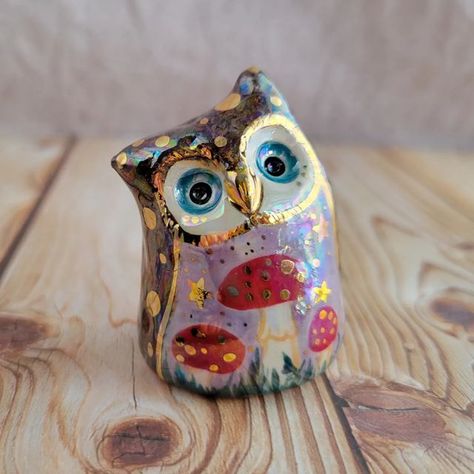 Garden Stacks, Button Painting, Clay Owls, Ceramic Birds Sculpture, Owl Quotes, Clay Owl, Gothic Christmas, Dragon Star, Paper Mache Art