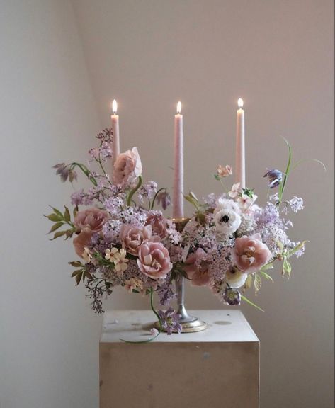 Candelabra Flowers, Baroque Wedding, Candelabra Wedding, Sweet 16 Themes, Wedding Reception Design, Reception Design, Flower Studio, Wedding Decor Inspiration, Flower Arrangements Diy