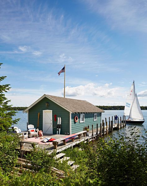 Michigan Cottage Buying Guide Bastille Day Party, Michigan Landscape, Vintage Wicker Chair, Michigan Lake House, Federal House, Maine Cabin, Michigan Cottage, Dream Camper, Michigan Lake