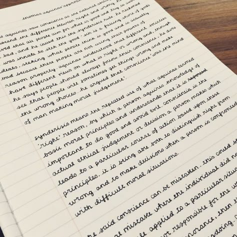 I’m Obsessed With These Beautiful Things Of Handwriting Ideal Handwriting, Cute Hand Writing, Handwriting Inspo, Cute Handwriting, Small Joys, Handwriting Examples, Perfect Handwriting, Pretty Handwriting, Neat Handwriting