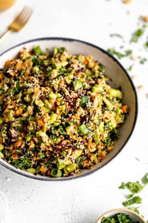 Asian Edamame Peanut Crunch Salad - Eat With Clarity Peanut Crunch Salad, Asian Edamame, Peanut Crunch, Crunch Salad, Meal Prep Lunch, Edamame Salad, Prep Lunch, Lunch Recipe, Grilled Chicken Salad