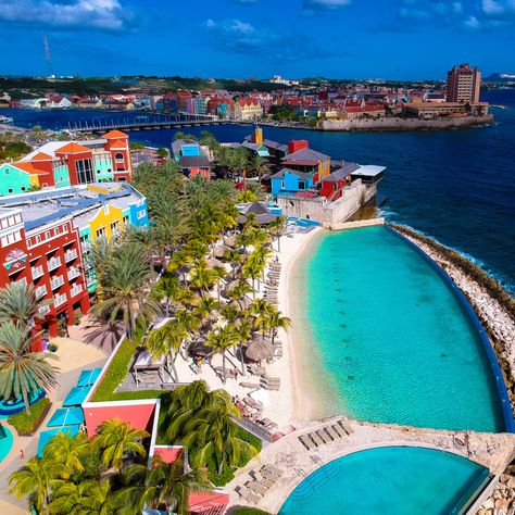 Where to stay in Curacao on any budget and travel style — Delightful Travellers :: A Canadian Couple that Loves to Travel Curacao Island, Caribbean Honeymoon, Caribbean Destinations, Willemstad, Tropical Destinations, Caribbean Islands, Beautiful Islands, Tourist Destinations, Vacation Spots