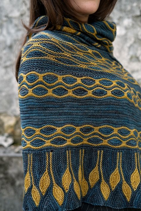 Fall in Love with Short Rows – Modern Daily Knitting Short Row Knitting Patterns, German Short Rows Knitting, Knitting Short Rows, Extreme Knitting, Aran Knitting, Shawl Knitting, Rhythmic Pattern, Loom Knitting Patterns, Shawl Knitting Patterns