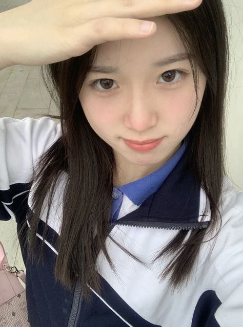 xiaohongshu chinese school uniform girl student highschool china Ulzzang Girl School Uniform, Chinese School Uniform Girl, China School Uniform, Ocean Steampunk, Chinese School Uniform, School Uniform Girl, Student Makeup, School Photoshoot, Outfits For Guys