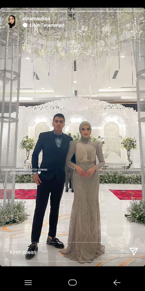 Sister Of The Bride Dress Hijab, Bride Dress Hijab, Dres Kebaya, Wisuda Style, Wisuda Dress, Sister Of The Bride Dress, Model Dress Kebaya, Gaun Dress, Batik Dress Modern