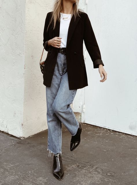 Summer Fashion Quotes, Ankle Boots Outfit, Black And White Girl, Denim On Denim, Simple Outfit, Trendy Outfit, Mode Inspo, Black Blazer, Looks Style