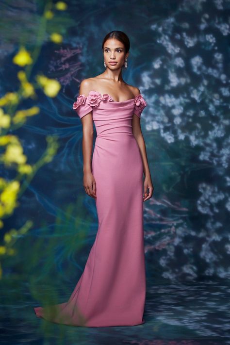 Dress Formal Wedding Guest, Marchesa Couture, Gown Floral, Marchesa Spring, Formal Wedding Guests, Floral Dress Formal, Cheap Evening Dresses, Dresses Formal Elegant, Evening Gowns Elegant