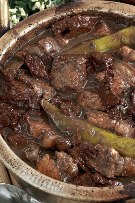 Dinuguan Recipe Pork, Dinuguan Recipe Filipino Food, Ulam Pinoy Filipino Recipes, Dinakdakan Recipe, Che Recipe, Dinuguan Recipe, Filipino Ulam, Pagkaing Pinoy, Menudo Recipe