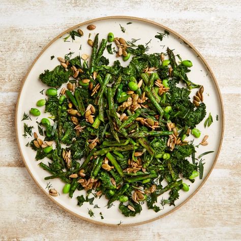 Seeded spears: Yotam Ottolenghi’s kale and grilled asparagus salad. Grilled Asparagus Salad, Otto Lenghi, Asparagus Salad Recipe, Yotam Ottolenghi Recipes, Asparagus Dishes, Grilled Asparagus Recipes, Ottolenghi Recipes, Asparagus Salad, Yotam Ottolenghi