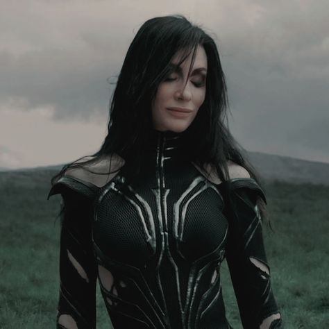 Hela Cate Blanchett, Marvel Hela, Hela Thor, Marvel Superheroes Art, Human Human, Scarlet Witch Marvel, Thor Ragnarok, Marvel Girls, Marvel Women