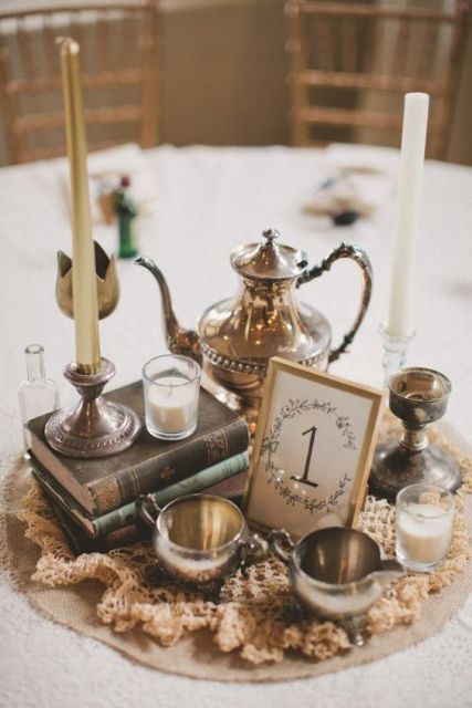 22 Teapot Table Centerpiece Ideas For Your Wedding 4 - Weddingomania Teapot Centerpiece, Non Floral Centerpieces, Vintage Wedding Centerpieces, Vintage Centerpieces, Metallic Wedding, Wedding Floral Centerpieces, Steampunk Wedding, Victorian Wedding, Antique Wedding