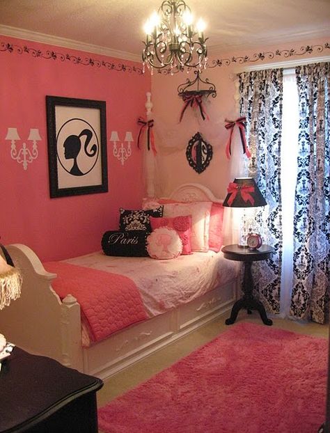 Barbie Room Decor, Parisian Room, Reka Bentuk Bilik Tidur, Princess Bedrooms, Barbie Bedroom, Hiasan Bilik Tidur, Barbie Room, Design Your Bedroom, Bedroom Furnishings