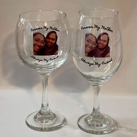 ✨🍷 custom wine glasses by me 🍷✨Enjoy your favorite drinks in a unique way with customizable wine glasses by me ! I add your picture + special name or a meaningful quote 🥰.🥂 Perfect for Mother’s Day, birthdays, anniversaries💫DM to order yours for your favorite person today 🍷Available with white backing to make the pic solid (1st glass) or transparent picture (second glass). Shipping available! 📦 . . . . . #PersonalizedCheers #SipInStyle #CustomWineGlasses #customgifts #custompartyfavors #pers... Custom Wine Glasses, Custom Party Favors, Your Picture, Custom Wine, Forever Me, Favorite Drinks, Favorite Person, Meaningful Quotes, Wine Glasses