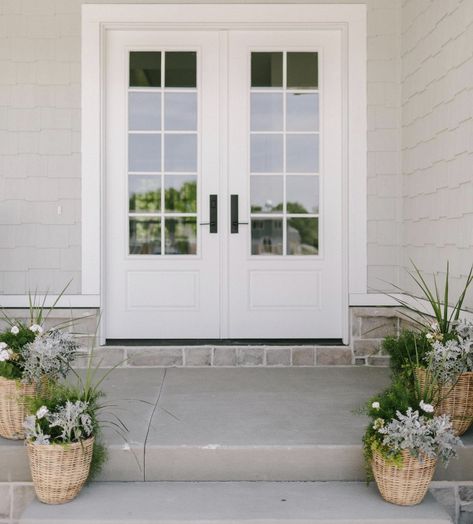 Beach House Front Door, Exterior Beach House, James May Homes, Oakstone Homes, White Exterior Houses, House Paint Color Combination, James May, Cabin Exterior, Target Home Decor