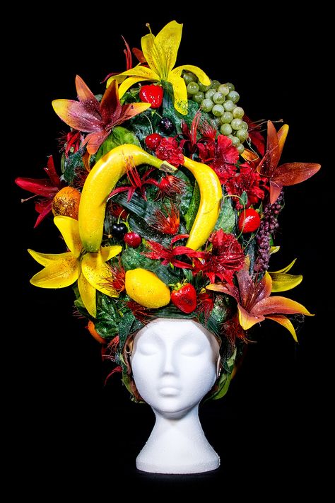 Fruit headdress by Foamwigs.uk Fruit Headdress, Fruit Headpiece, Headdress Ideas, Miss Universe Costumes, Fruit Costumes, Head Dresses, Carmen Miranda, Tropical Fashion, Body Adornment