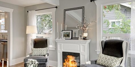 fireplace 3 Mirror In Living Room, Living Room Feng Shui, Room Feng Shui, Feng Shui Living Room, Wooden Beams Ceiling, Classic Cottage, Black And White Interior, Décor Boho, Farmhouse Interior