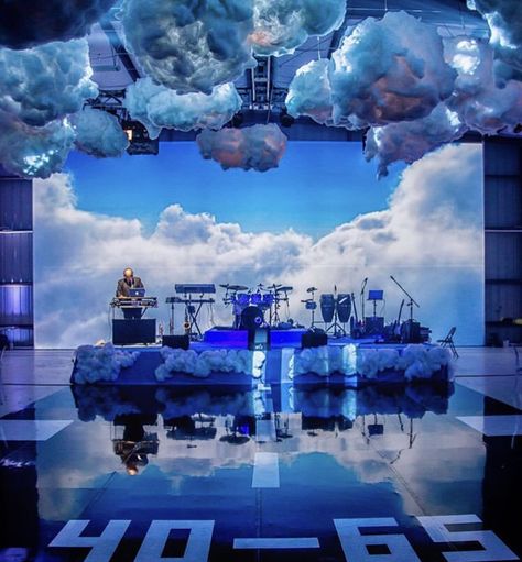 Clouds Stage Design, Dreams Theme Party, Cloud Event Decor, Stage Ideas Design Event, Cloud Stage Design, In The Clouds Party, Clouds Event, Cloud Exhibition, Cloud Event