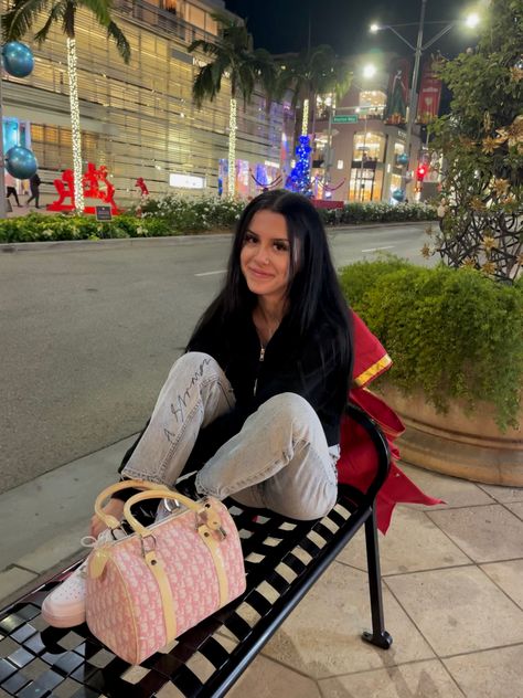 dior bag dior bag outfit dior bag aesthetic dior bag 2020 dior bag pink poses for instagram sitting poses for instagram ksubi jeans outfit ksubi jeans Dior Boston Bag Outfit, Boston Bag Outfit, Dior Boston Bag, Bag Outfit, Flower Bag, Boston Bag, I Smile, Dior Bag, Cloth Bags