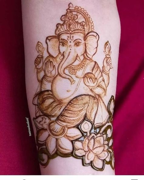 Figure Mehendi, Ganpati Design, Aesthetic Mehndi, Baby Mehndi Design, Basic Mehndi, Mehndi Designs Bridal Hands, Latest Henna Designs, Rose Mehndi Designs, Mehndi Designs For Kids