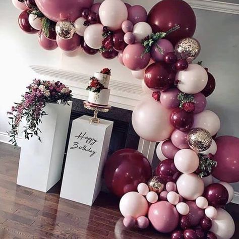 Pink Balloon Garland, Diy Balloon Decorations, Prop Rental, Birthday Balloon Decorations, 40th Birthday Parties, Pink Balloons, Balloon Decorations Party, Balloon Arch, Mom Birthday