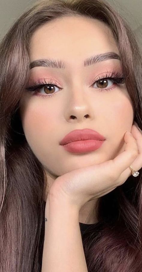 Light Makeup Looks, Classy Makeup, Girly Makeup, Soft Makeup Looks, Formal Makeup, Simple Makeup Looks, Makijaż Smokey Eye, Nude Makeup, Elegant Makeup