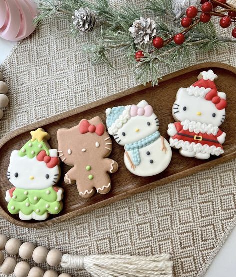 Kitty Cookies, Hello Kitty Holiday, Hello Kitty Cookies, Kawaii Cooking, Kitty Christmas, Kawaii Christmas, Cute Baking, Hello Kit, Hello Kitty Birthday