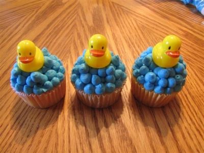 Duck Cupcakes By Hillarie on CakeCentral.com Rubber Ducky Cupcake Ideas, Ducky Baby Shower Ideas, Rubber Ducky Baby Shower Ideas, Duck Cupcakes, Ducky Baby Showers, Fab Cakes, Ducky Baby Shower, Rubber Ducky Baby Shower, Cupcakes For Boys