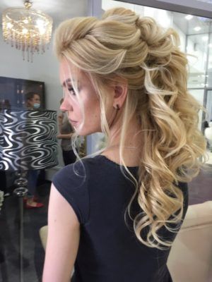 Wedding Hairstyle Inspiration - Elstile Bride Ponytail Hairstyles, Hair Styles Bride, Bride Ponytail, Easy Formal Hairstyles, Amazing Wedding Makeup, Wedding Hair Styles, Formal Hairstyles For Long Hair, Makeup Tip, Wedding Makeup Tips